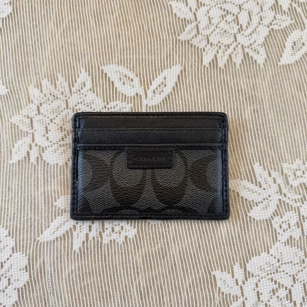 Coach Signature Black Card Holder